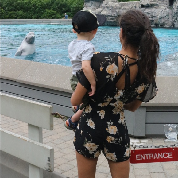 Meet your Posher, Brooke - Picture 2 of 2